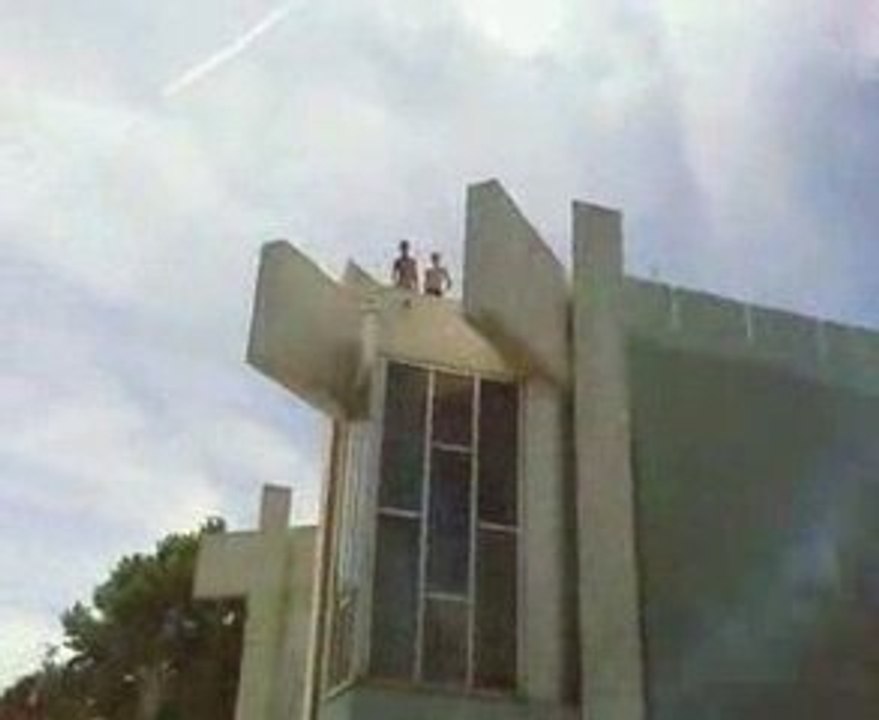 saut de la mairie a martigue2