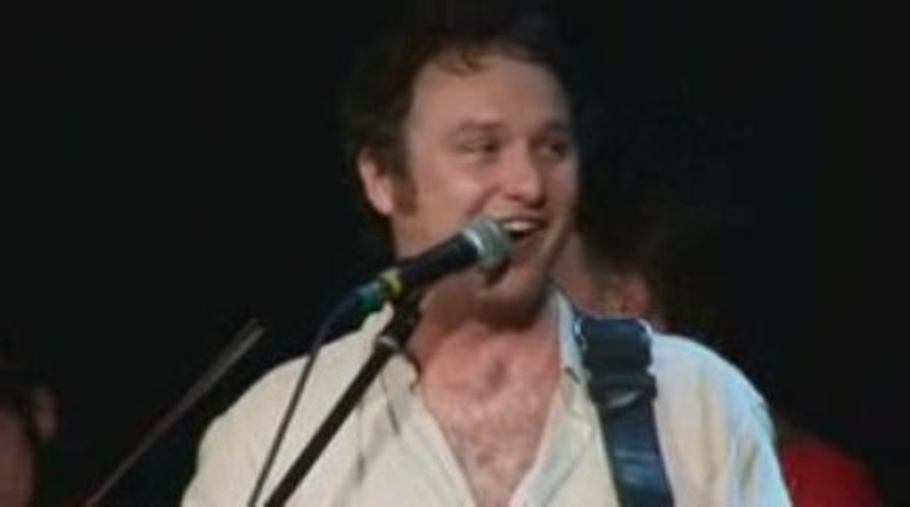 Mundy with Sharon Shannon - Galway Girl