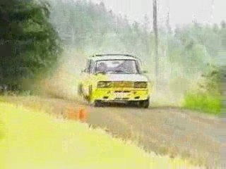 Rally: carambola FIAT 131