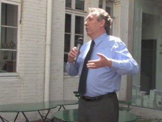 François Bayrou: Non ce n'était pas pour alerter l'électeur