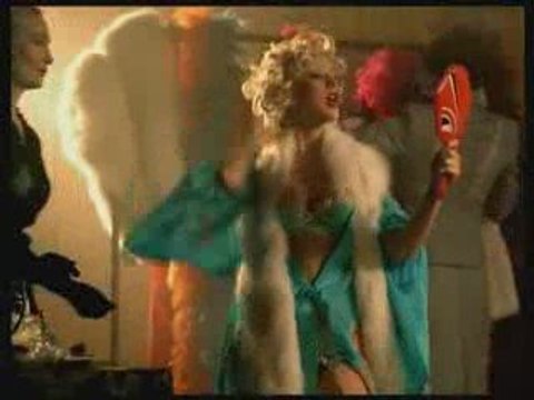 Nelly Ft. Christina Aguilera - Tilt Ya Head Back