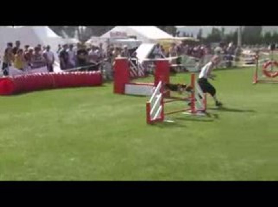 STGR Lezignan Astro Jumping1