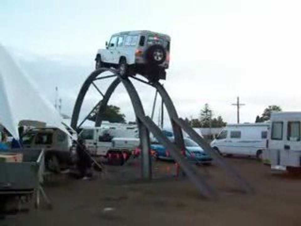 Land Rovers climb