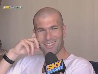 Zizou parle de Candela et de Kaka sur Sky Sport
