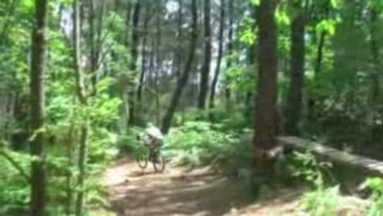 dh ucel ardeche vtt