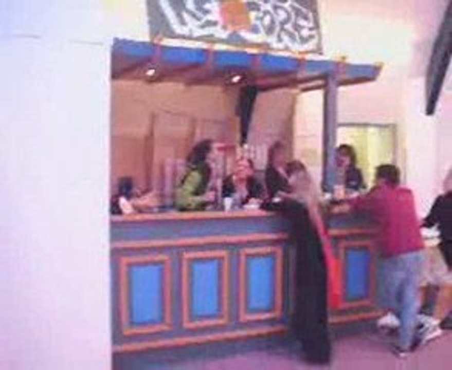 2EME KETACORE(INSTALATION DU SON ET DECOS)