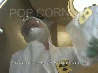 Caméra Cachée : Caca Radioactif !
