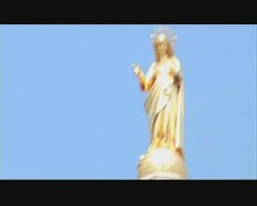 Montage OFF Avignon (images T.Hardoin/texte A.Bénédetto)