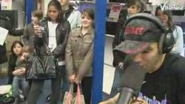 JOHN REVOX, CHRISTIAN SIMS et QUENTIN à SATURN