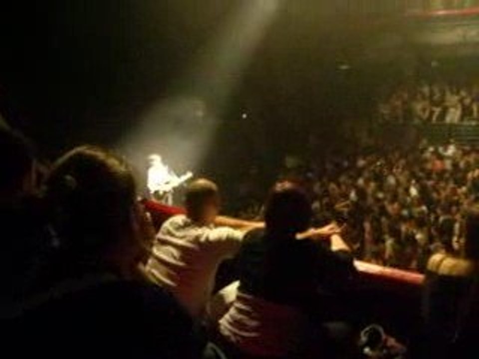 1ERE PARTIE DU CONCERT DE JUSTIN NOZUKA