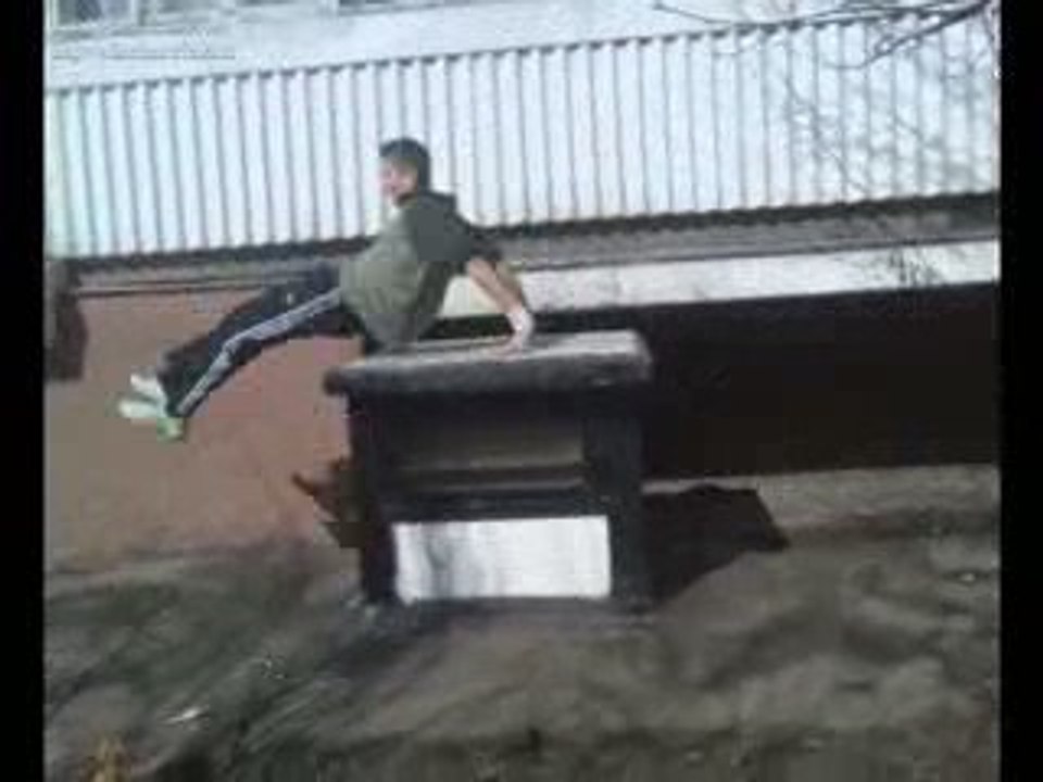 Dash vault