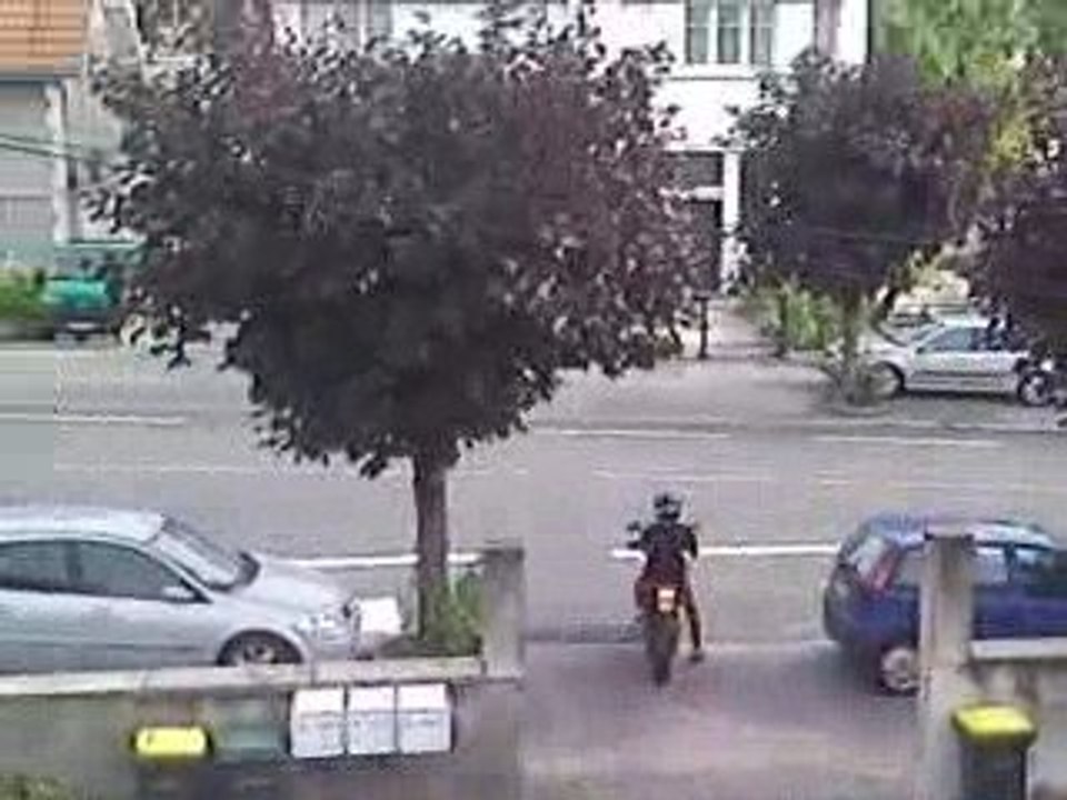 ER-6 d'origine et peinture perso