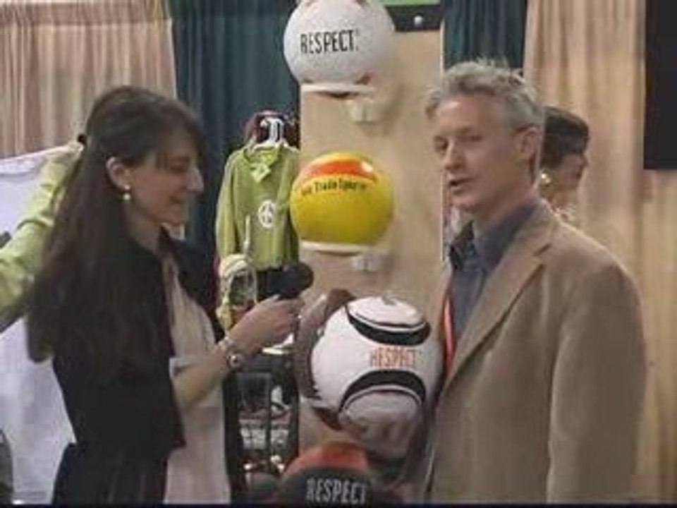 DaGreenShow-ChicagoGreenFestival-FairTradeSports