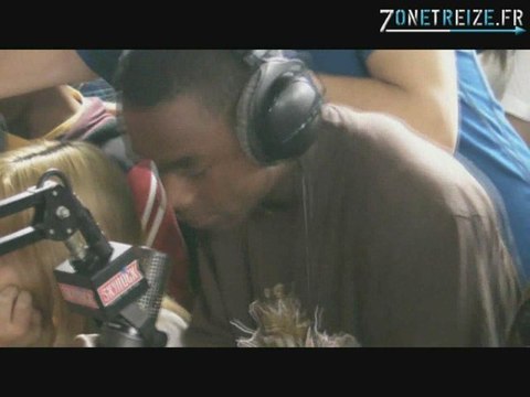 Kenza Farah & Karismatik - Live du Planète Rap (04-06-09)