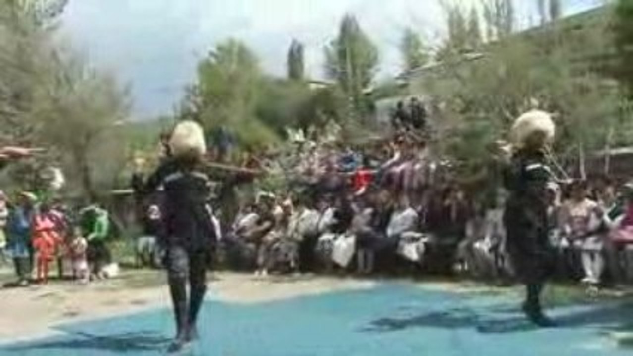 Susuz Halk Oyunları 2009 (0)
