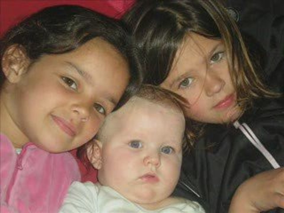 bonne fete maman!!!!!!!!!!!