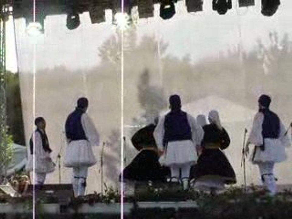 Greek dance