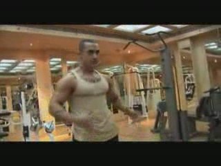 Aamir Khan 'Ghajini' Body In The Making Part 2