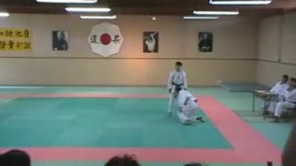 KATA 1ER DAN LAURA TORI TONY UKE