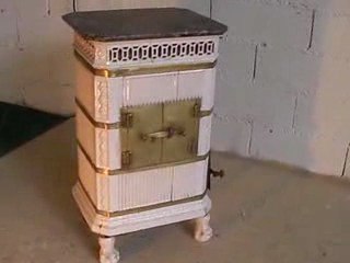 Poêle à bois en faïence XIXeme