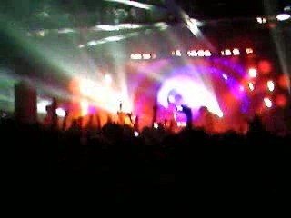 Yeah Yeah Yeahs - Heads Will Roll live 06-03-09