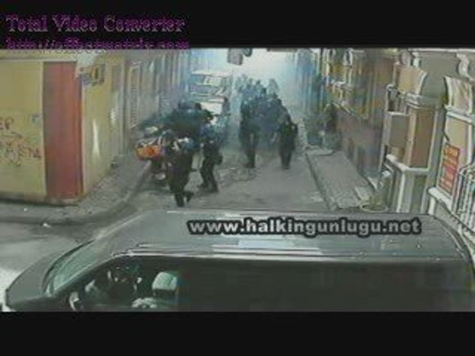 Taksim 1 Mayıs kutlamasında polis vahşeti