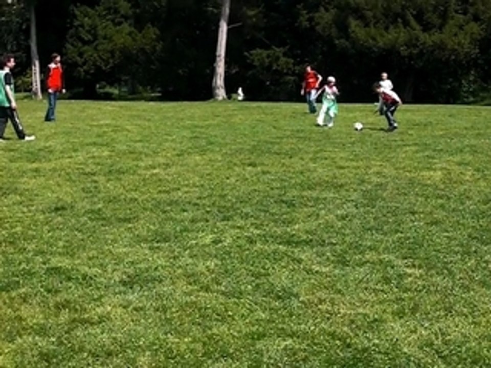 Le foot.