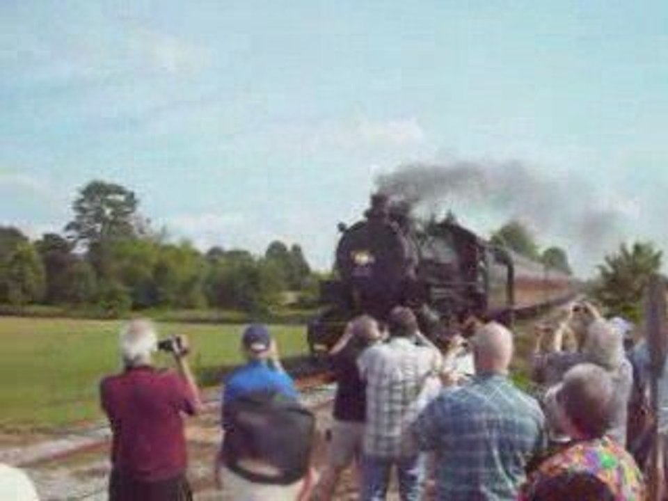 TVRM Steam 610 run-by