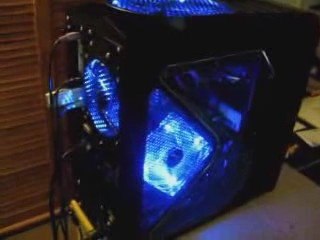 9Hundred Two + HD4870X2 Fan Speed