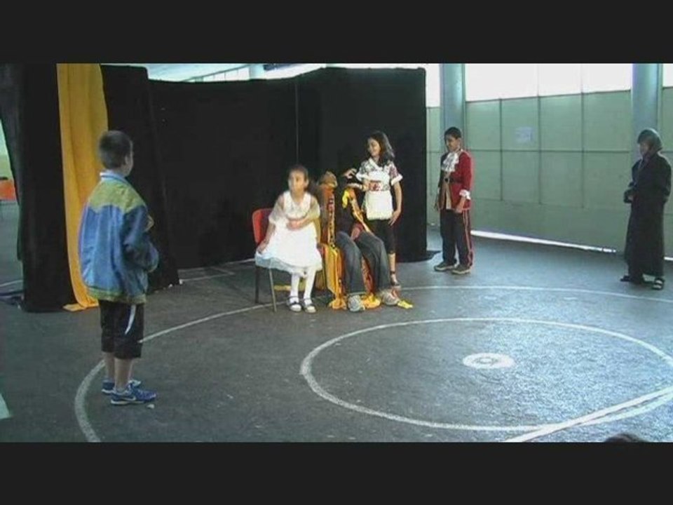 ATELIER THEATRE école - 2006/2007 M.THERRAT