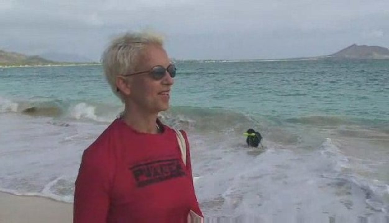 Beach Walk 705 - When Little Things Bother Us