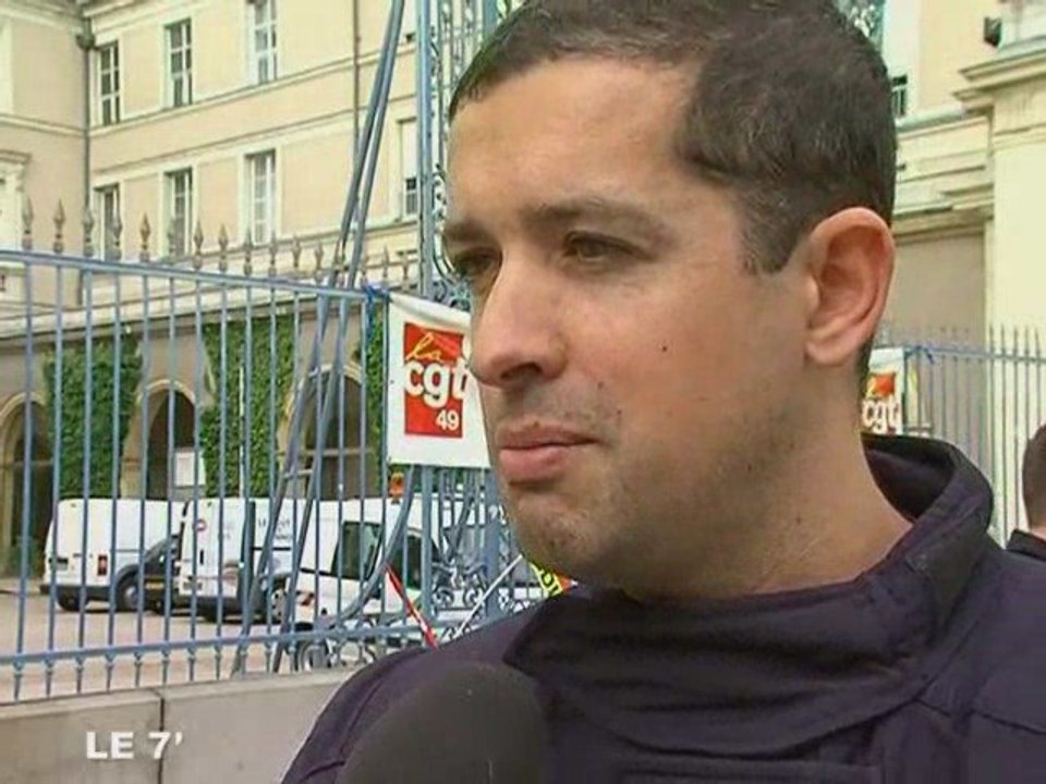 Grève des pompiers à Angers