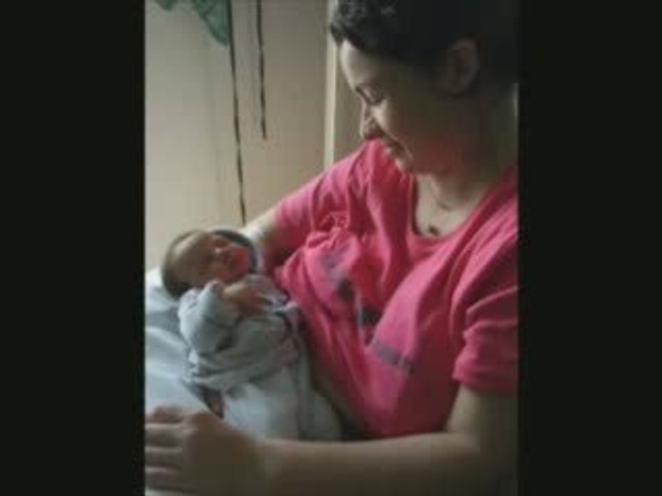 L'amour habite  dans le coeur des femmes