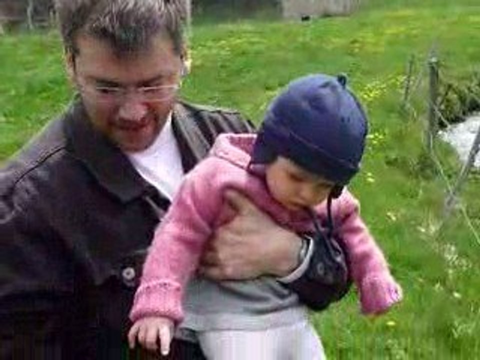 921 - Lilith et papa dans la nature