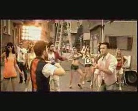 Yalın - Ah Be Kardeşim ( Video Klip 2009 )