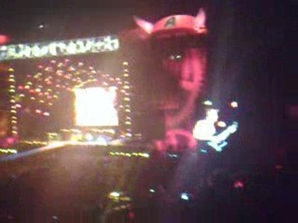 Highway to Hell - AC/DC - Concert Marseille Vélodrome