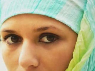 Veiled Women My Heart Will Go On in Arabic