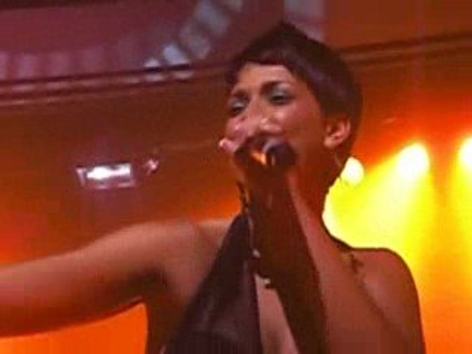 Sheryfa Luna "J'ecris" à Puteau [06.06.09]