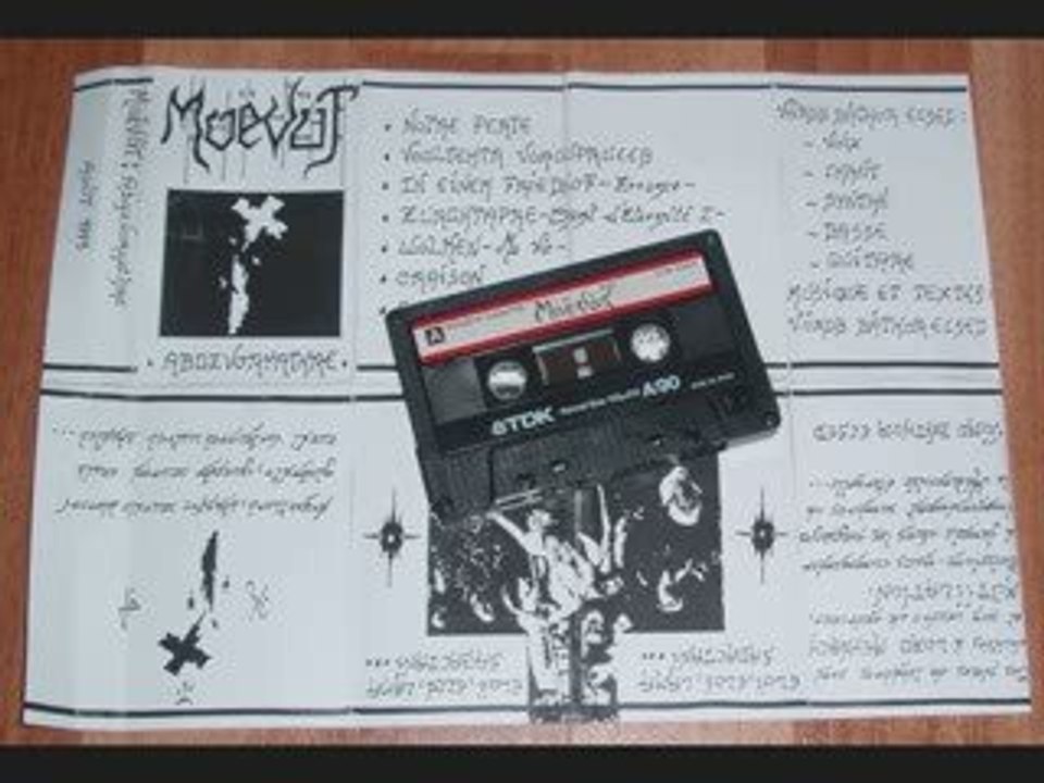 Moëvöt - In einem Friedhof - Errance