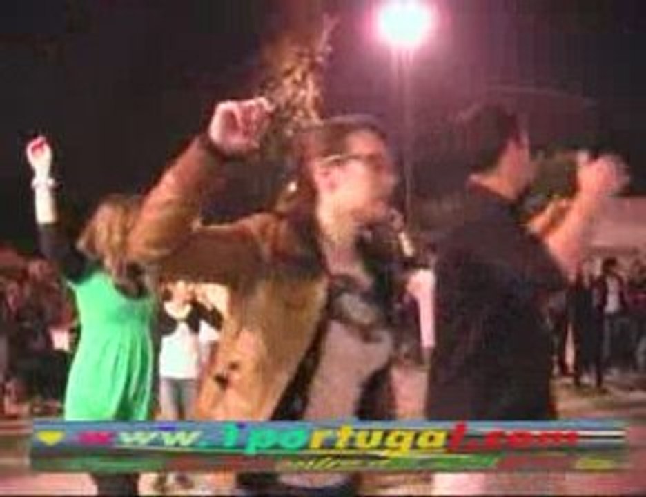 Montagem da festa de Colombes 2009 - N.31