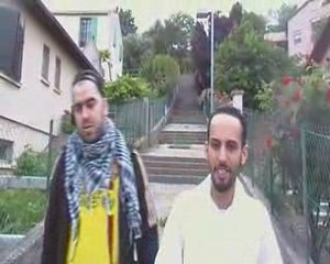 Street bench-g.r.e.g et royakilla-ya plus d'limite-