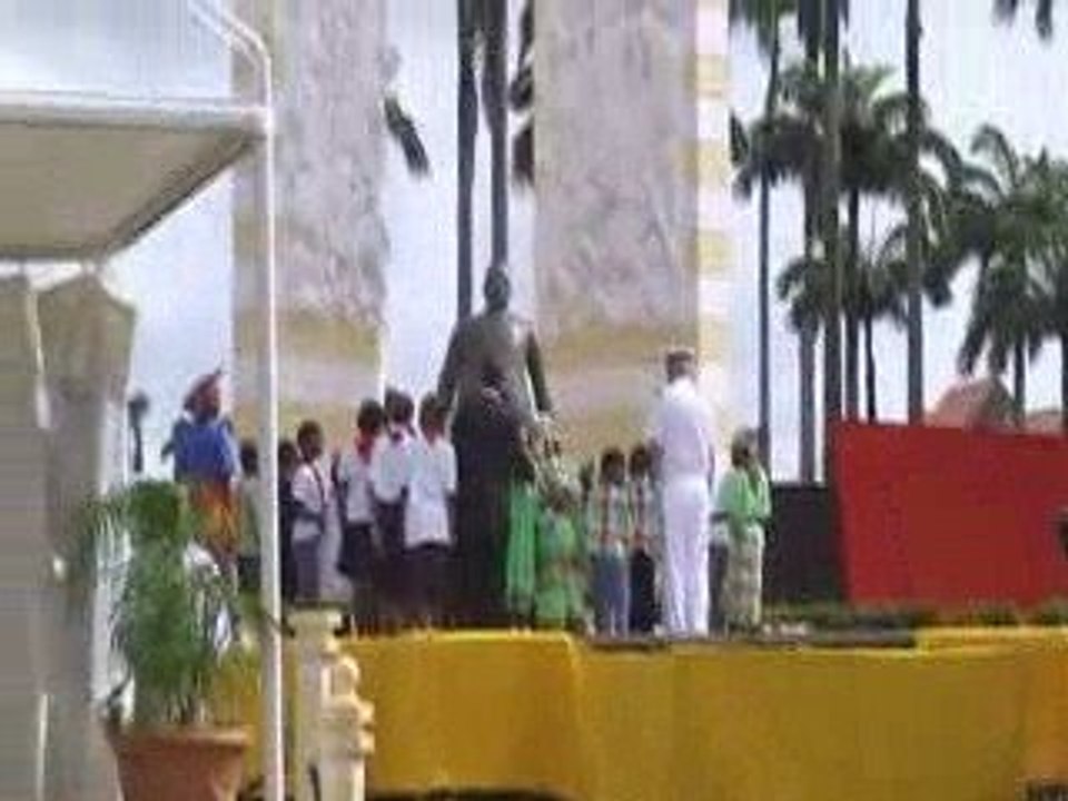 CAYENNE DEPOT DE GERBE FETE ABOLITION DE L'ESCLAVAGE