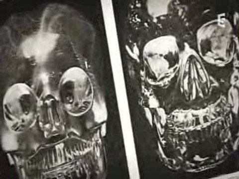 La Legende Du Crane De Cristal 4/4