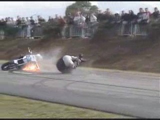 Fire Bals Gueltas 750 VFR !!!