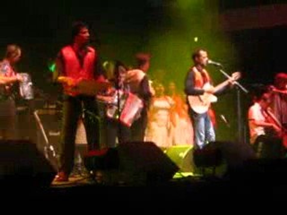 ousanousava A coz fifine nuit du piton 2006 974 st jo[joron]