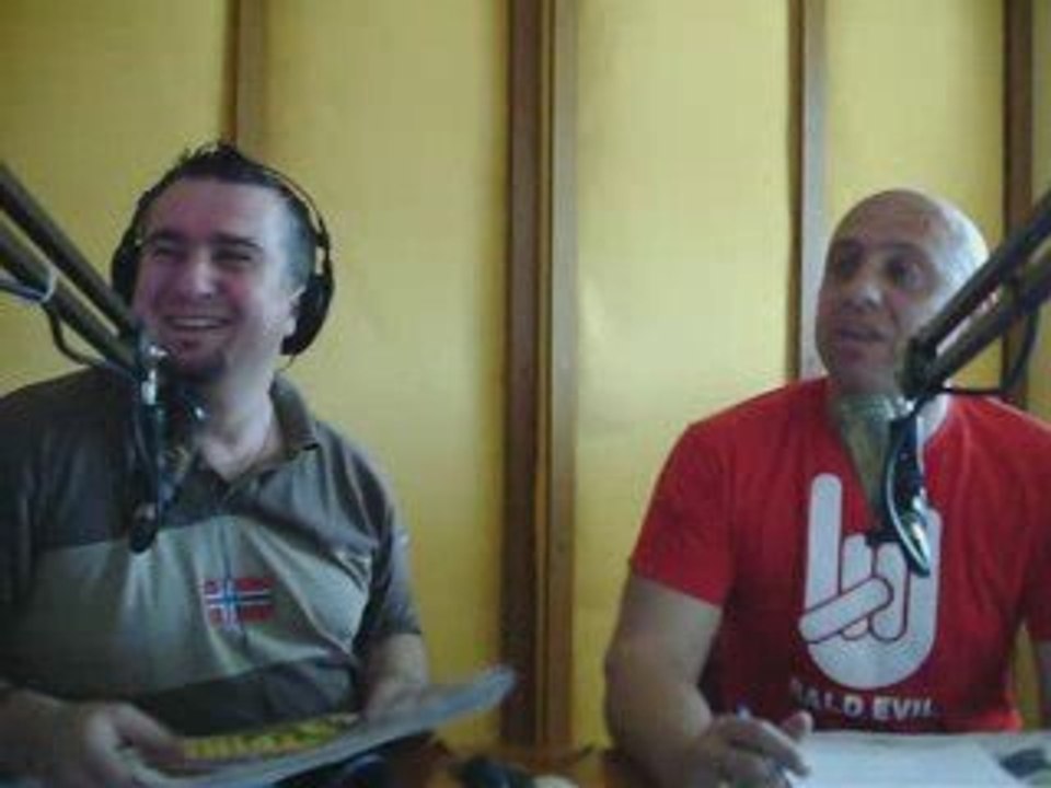 Ραπτόπουλος με Κόκκινο