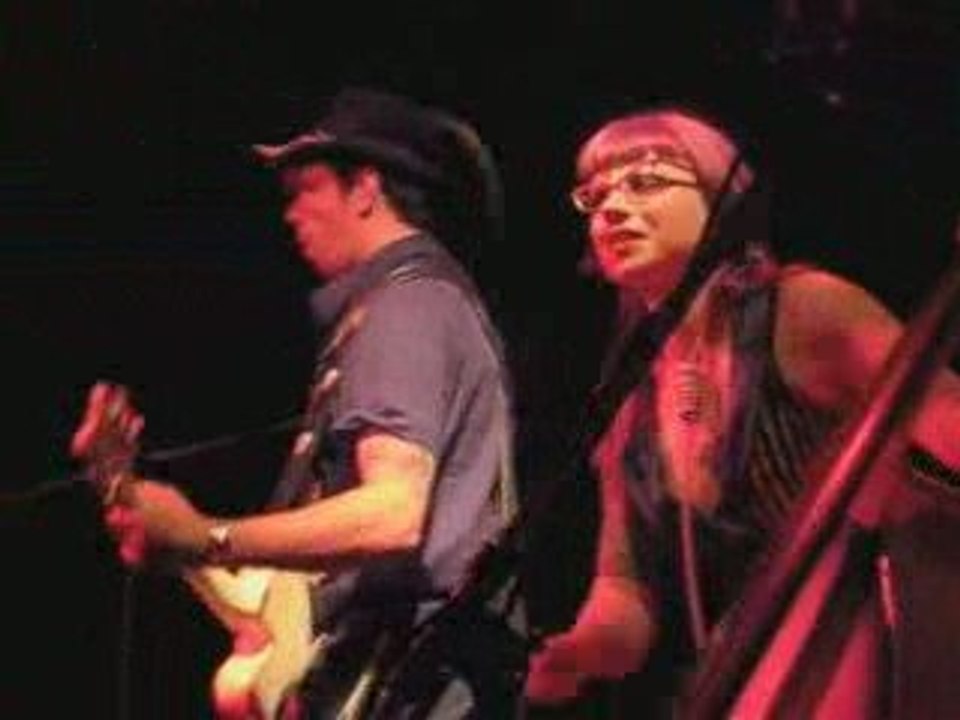 Big John Bates and the voodoo dollz at bassy club