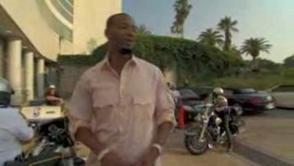 Rashard Lewis arrives for Game 4 and looking to tie up the s