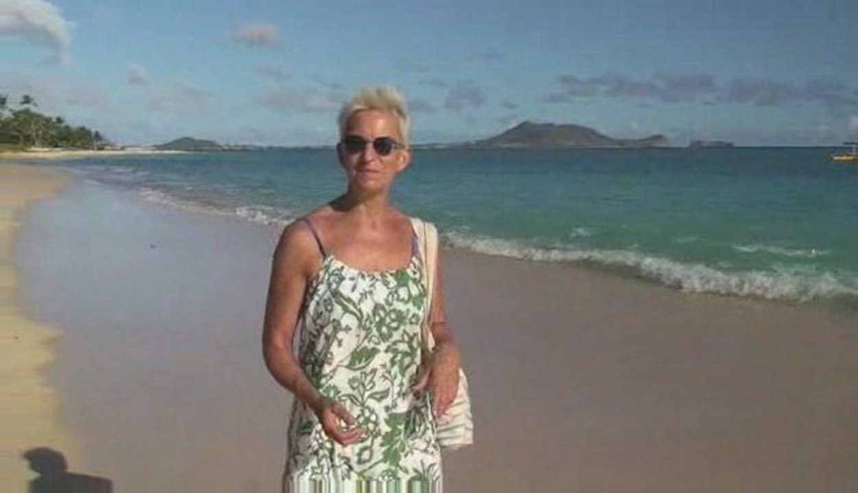 Beach Walk 713 - Thinking Makes Us Hungry