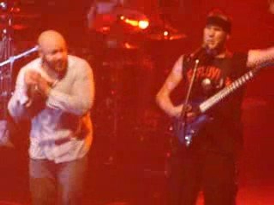 Killswitch Engage - My curse - Bataclan 11/06/09